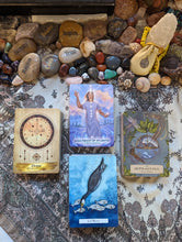Load image into Gallery viewer, Meet Your Spirit Guide Tarot and Oracle Card Reading