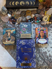 Load image into Gallery viewer, Meet Your Spirit Guide Tarot and Oracle Card Reading
